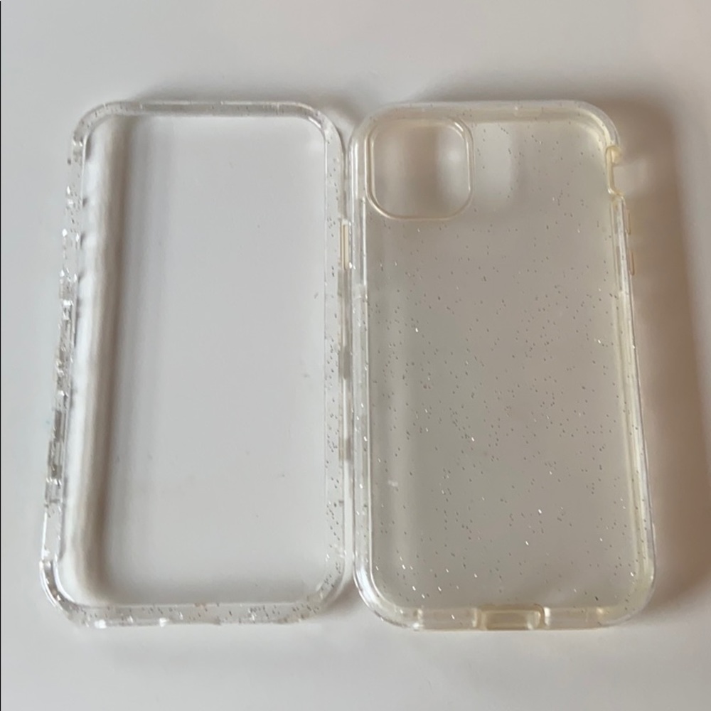 IPHONE 11 CASE